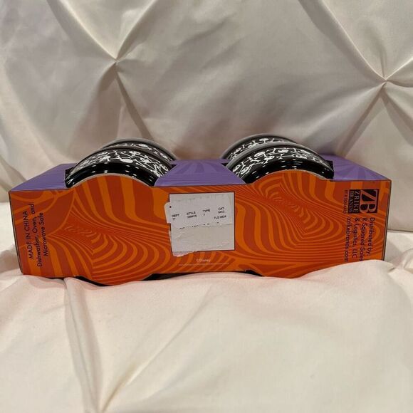 Disney Jack Skellington Ceramic Ramekins Set of 4 NWT Black and White - Picture 4 of 6